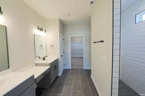 Bath - 114 Williston Ct, Delphi, IN 46923 photo 1 of 3