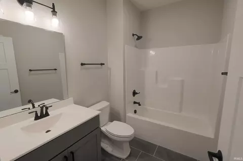 Bath - 114 Williston Ct, Delphi, IN 46923 photo 3 of 3