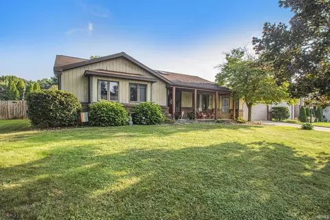 11945 Bergamot Dr, Granger, IN 46530