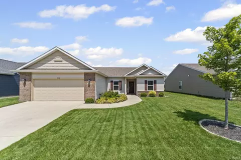 950 Kingrail Dr, West Lafayette, IN 47906
