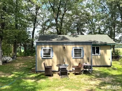 10455 W St Road 10 Rd, San Pierre, IN 46374