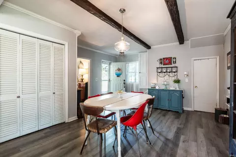 Dining - 560 E 900 S, Fairmount, IN 46928 photo 1 of 1