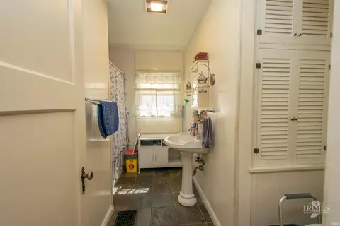1101 E Memorial Dr, Muncie, IN 47302 photo 19