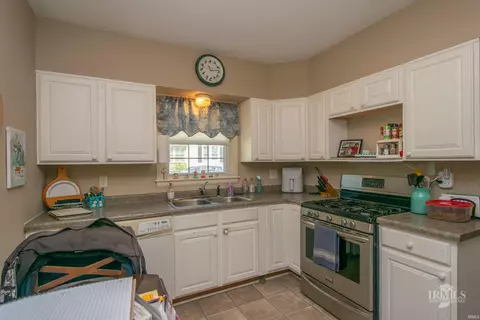 1101 E Memorial Dr, Muncie, IN 47302 photo 13