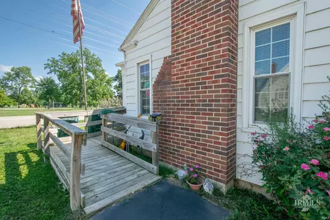 1101 E Memorial Dr, Muncie, IN 47302 photo 5