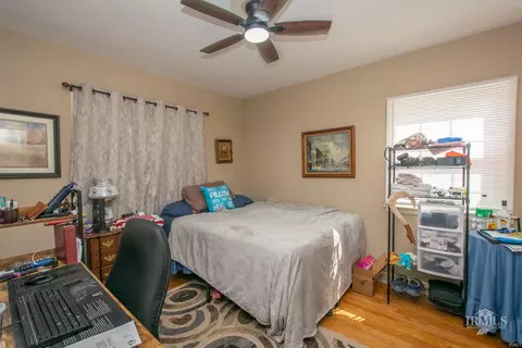 1101 E Memorial Dr, Muncie, IN 47302 photo 17