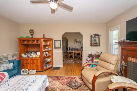 1101 E Memorial Dr, Muncie, IN 47302 photo 8