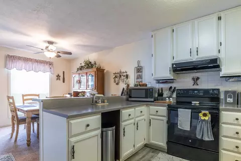 1131 E Carnaby St, Bloomington, IN 47401 photo 8