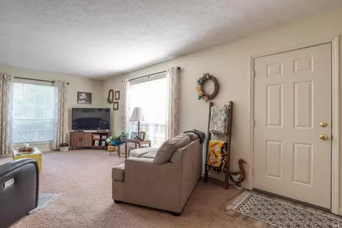 1131 E Carnaby St, Bloomington, IN 47401 photo 3