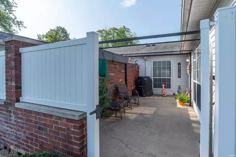 1131 E Carnaby St, Bloomington, IN 47401 photo 17