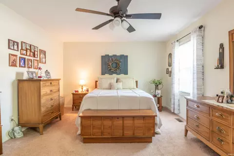 1131 E Carnaby St, Bloomington, IN 47401 photo 12