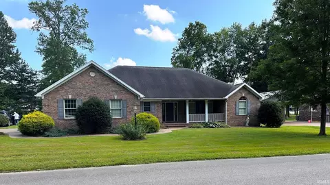2663 Lynn Ridge Cir, Lynnville, IN 47619