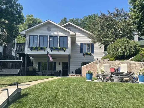 519 Lions Dr, Rome City, IN 46784