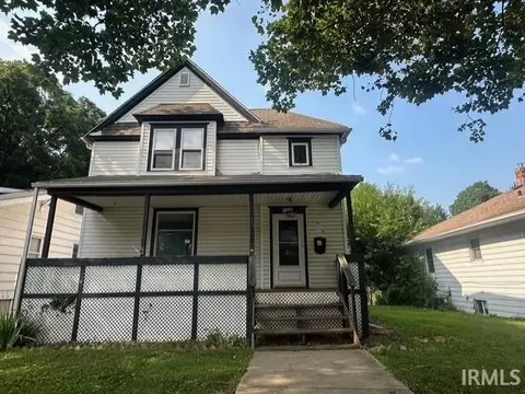 726 W Lexington Ave, Elkhart, IN 46514