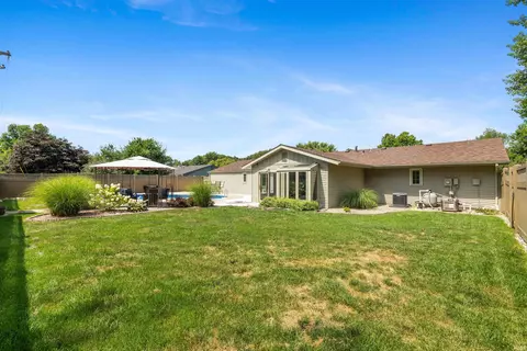 415 Duryea Dr, Auburn, IN 46706 photo 33