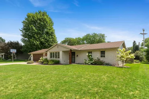 415 Duryea Dr, Auburn, IN 46706 photo 34