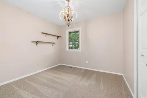 415 Duryea Dr, Auburn, IN 46706 photo 17
