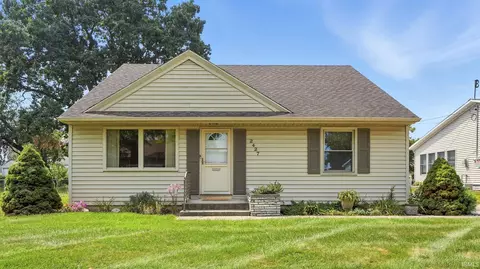 2427 Clifton Hills Dr, Fort Wayne, IN 46808