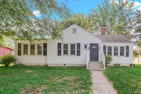 417 Toner St, Kewanna, IN 46939