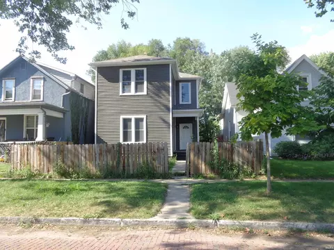 1440 Swinney Ave, Fort Wayne, IN 46802