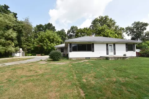 513 W Benton St, Oxford, IN 47971