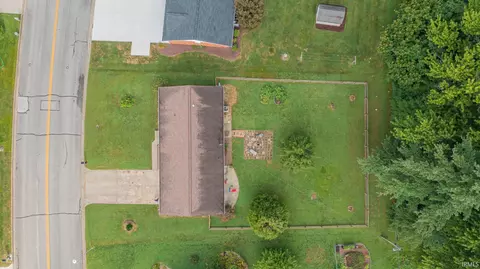 View/Area - 1486 Gregory Ln, Jasper, IN 47546 photo 2 of 4
