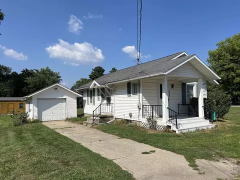 18965 6th St, New Paris, IN 46553