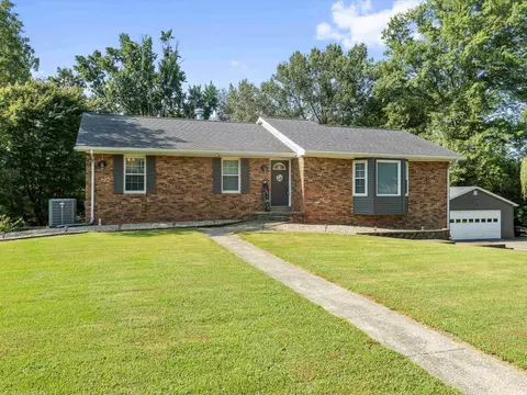 5344 Chastain Dr, Evansville, IN 47720