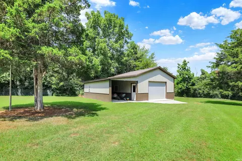 Exterior - 5582 Mansfield Pl, Centerville, IN 47330 photo 6 of 6