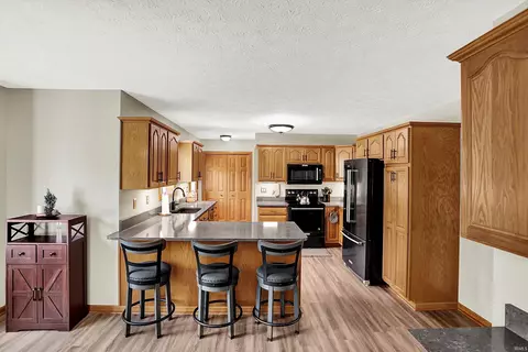 Kitchen - 5582 Mansfield Pl, Centerville, IN 47330 photo 1 of 3