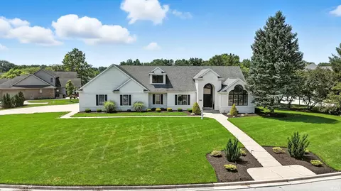 5229 Wyndemere Ct, Fort Wayne, IN 46835