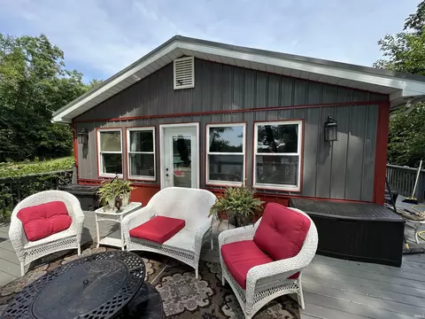 3673 S Bruner Rd, Warsaw, IN 46580