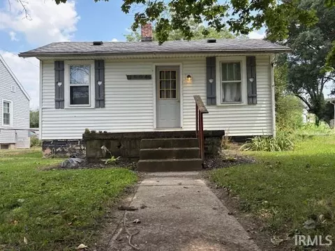 1804 N Milton St, Muncie, IN 47303