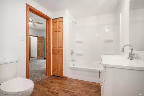 310 E Main St, Larwill, IN 46764 photo 10