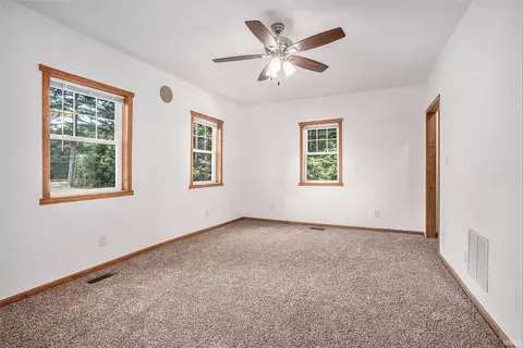 310 E Main St, Larwill, IN 46764 photo 15