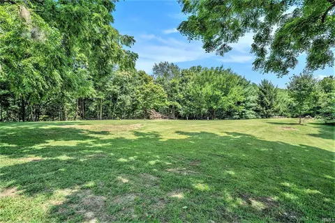 310 E Main St, Larwill, IN 46764 photo 5
