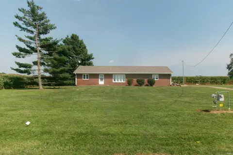 2657 S Kingman Rd, Veedersburg, IN 47987