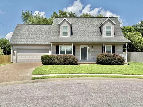 12920 Silverton Ct, Evansville, IN 47725