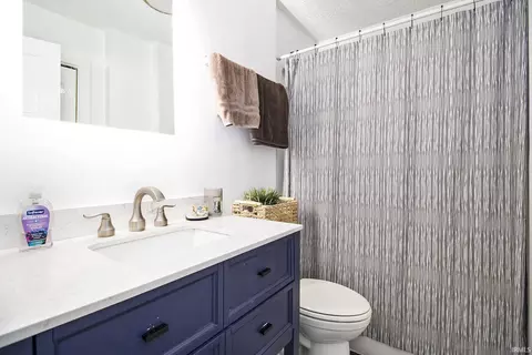 Bath - 1913 E Fox St, South Bend, IN 46613 photo 1 of 1