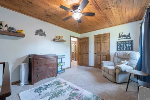 656 Hayes Rd, Bedford, IN 47421 photo 18
