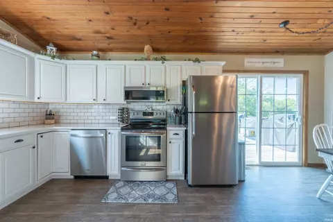 656 Hayes Rd, Bedford, IN 47421 photo 12