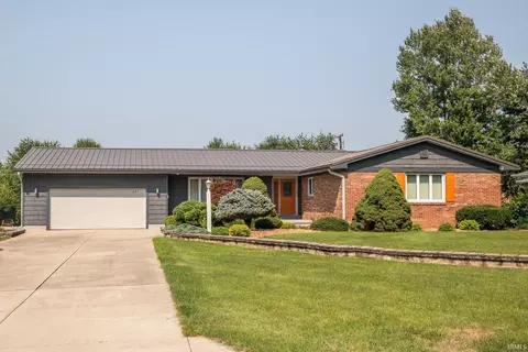 307 N Highland Ave, Ossian, IN 46777