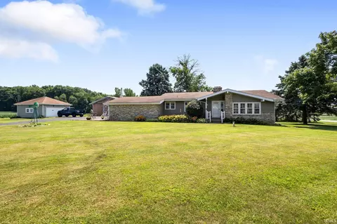13982 Kline Rd, Mishawaka, IN 46544