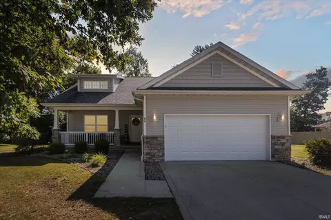 86 Sassafras Ct, Warsaw, IN 46582