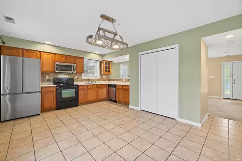 2748 E Bressingham Way, Bloomington, IN 47401 photo 12