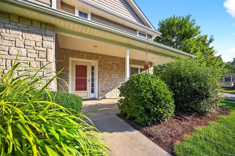 2748 E Bressingham Way, Bloomington, IN 47401 photo 2