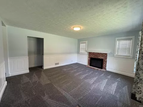 Living - 2711 Eastern Ave, Bedford, IN 47421 photo 1 of 2
