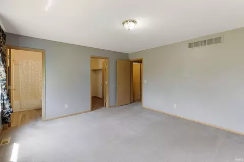 Bedroom - 704 Aster Ct, Bourbon, IN 46504 photo 8 of 9