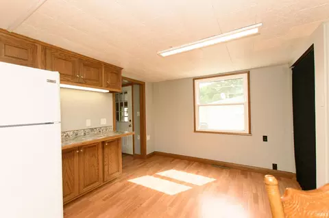 208 Washington Ave, Peru, IN 46970 photo 12