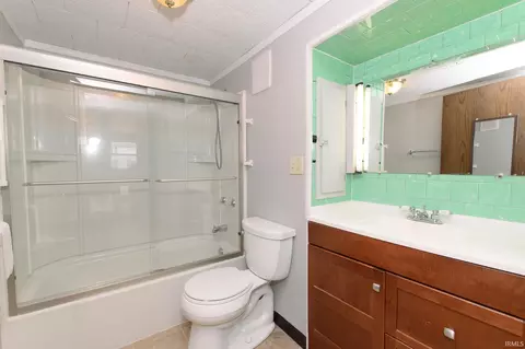 208 Washington Ave, Peru, IN 46970 photo 18
